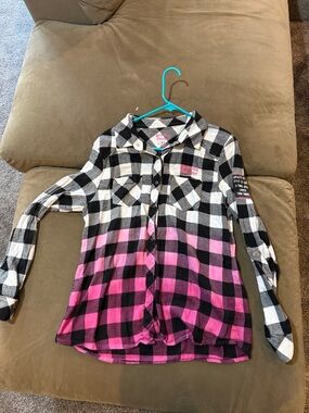 Black & Pink Ombre Plaid Button-Down Shirt